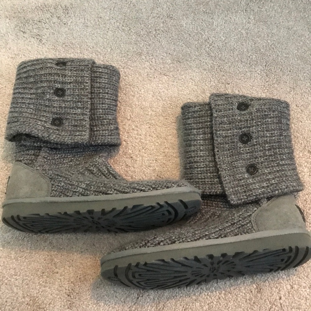 Classic Cardy Boot UGGS grey